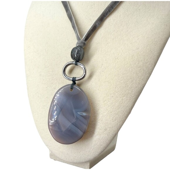 J. Jill Agate Stone Pendant Velvet Cord Necklace Gray Bead Wearever Winter Glaze - Picture 3 of 10